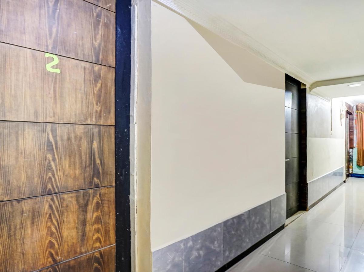 Oyo 90161 Hotel Lendosis Pipa Reja Angkatan 66 Palembang Kültér fotó
