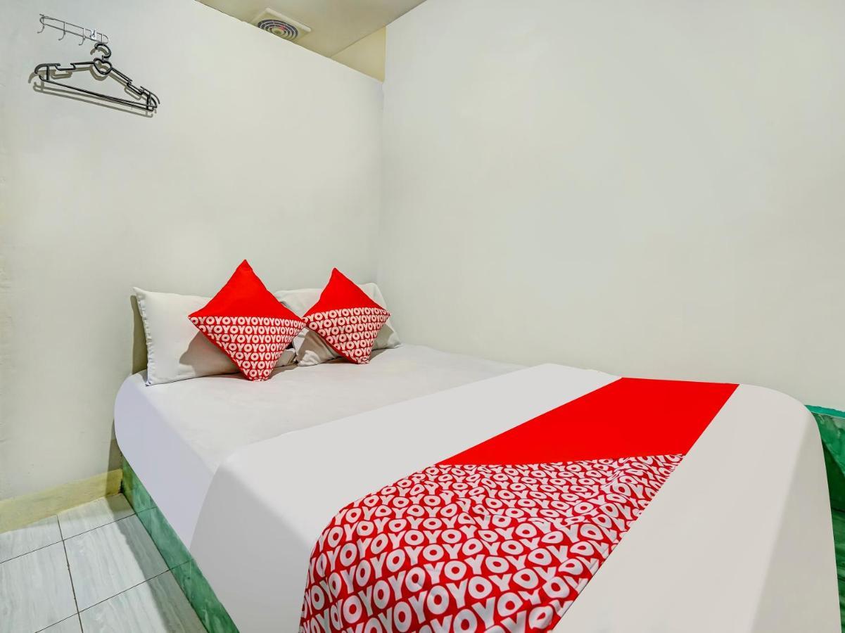 Oyo 90161 Hotel Lendosis Pipa Reja Angkatan 66 Palembang Kültér fotó